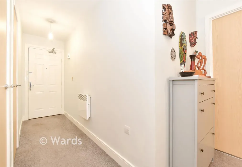 Hallway - Medway Wharf Road, Tonbridge, Kent - Wards of Kent