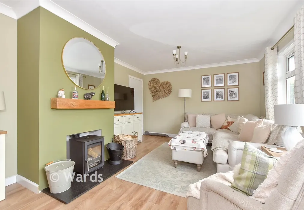 Lounge/Dining Room - Ashford Road, Bilsington, Ashford, Kent - Wards of Kent