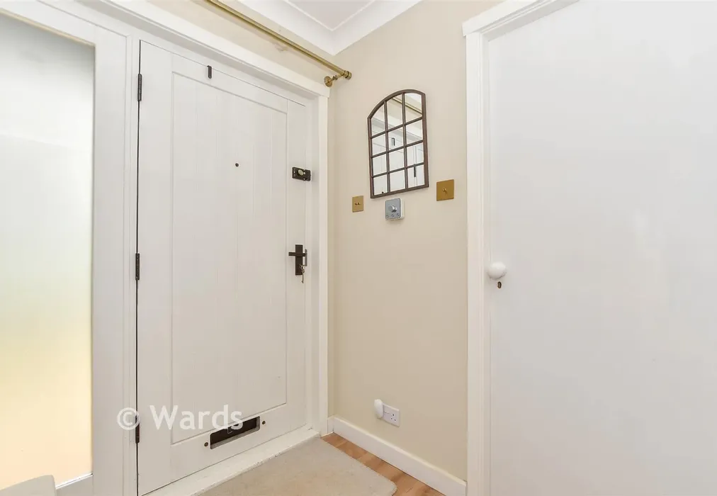 Entrance Hall - Ashford Road, Bilsington, Ashford, Kent - Wards of Kent