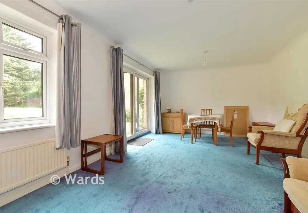 Lounge/Diner - Miles Way, Birchington, Kent - Wards of Kent