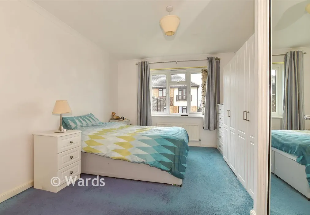 Bedroom 1 - Miles Way, Birchington, Kent - Wards of Kent