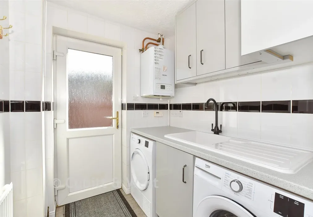 Utility Room - Turnpike Way, Ashington, West Sussex - Wards of Kent
