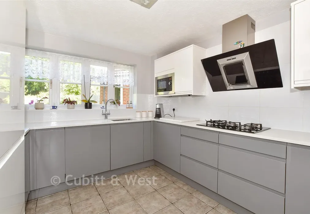 Kitchen - Turnpike Way, Ashington, West Sussex - Wards of Kent