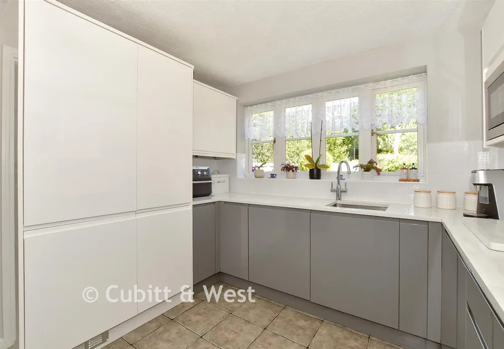 Kitchen - Turnpike Way, Ashington, West Sussex - Wards of Kent