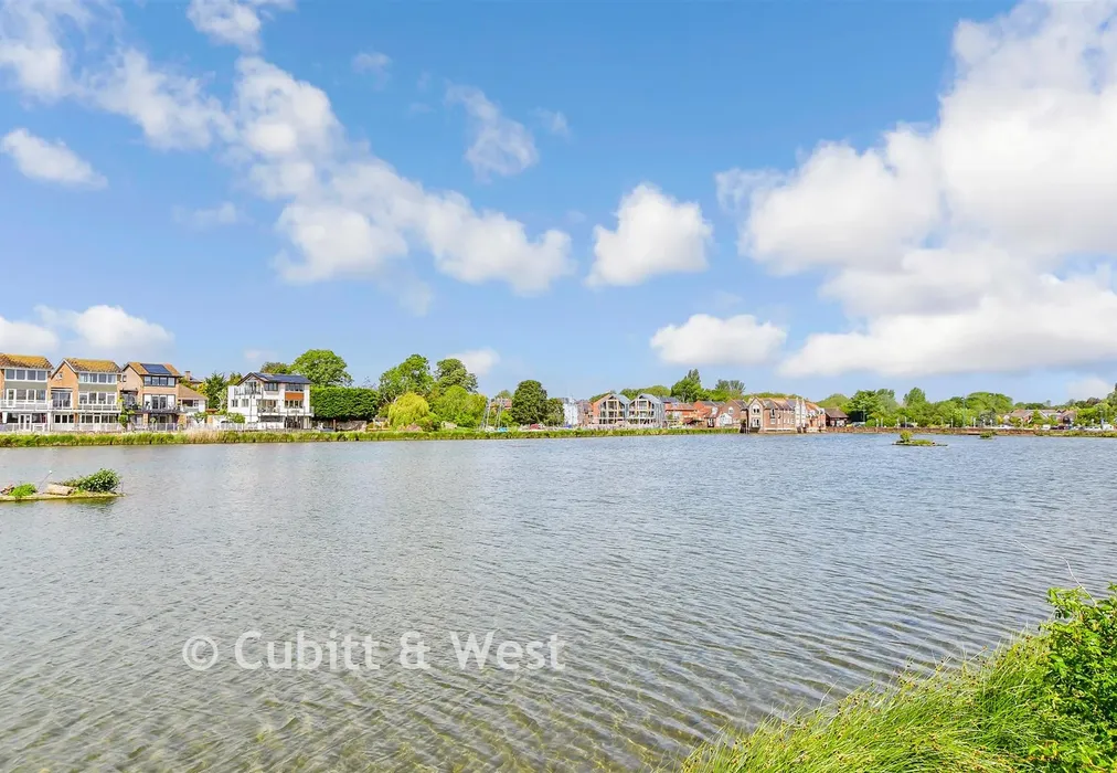 Surrounding Area - Slipper Road, Emsworth, Hampshire - Wards of Kent