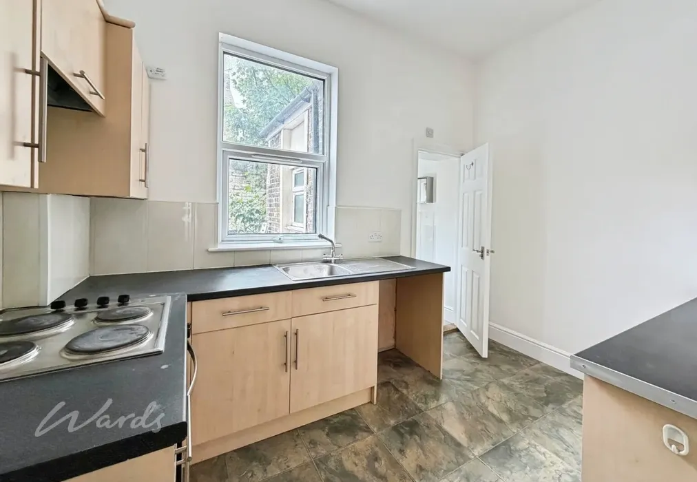 Albert 2 kitchen use - Albert Road Ramsgate CT11 - Wards of Kent
