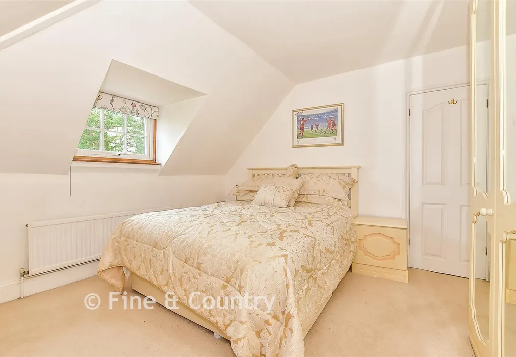 Bedroom 4 - Tonbridge Road, Hildenborough, Tonbridge, Kent - Wards of Kent