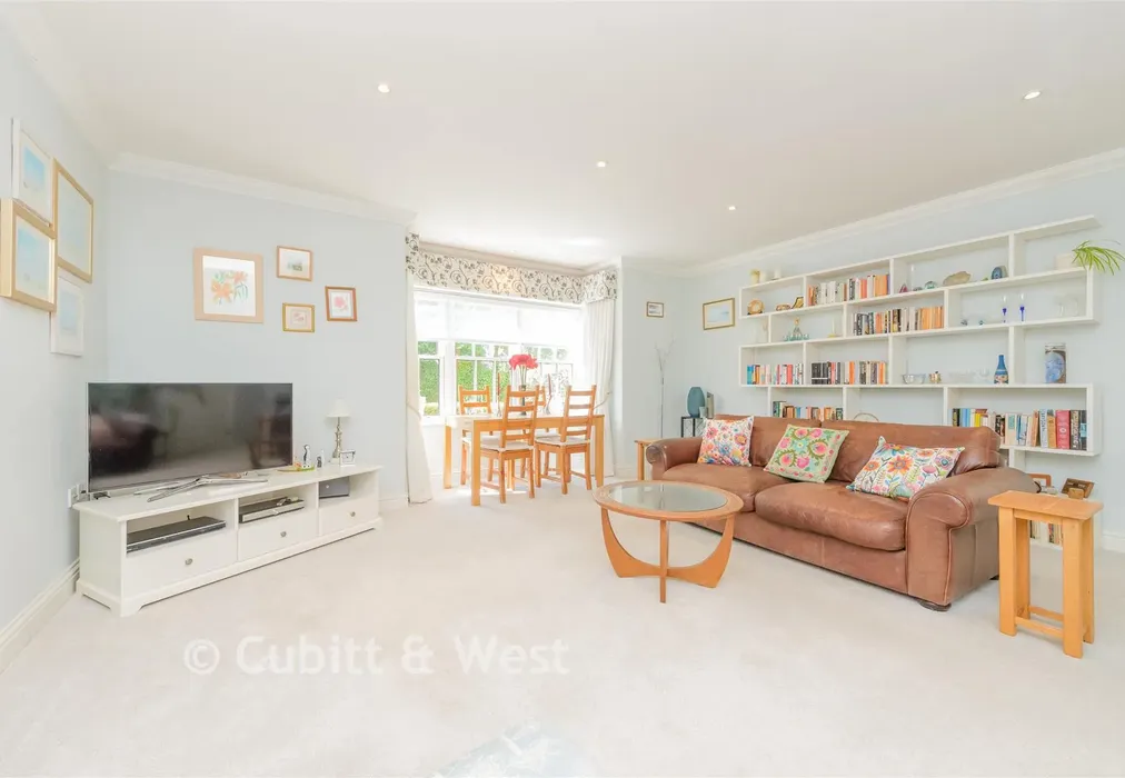 Lounge/Diner - Beech Road, Reigate, Surrey - Wards of Kent