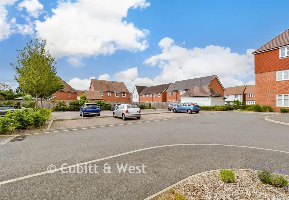 Hjl3O - Driveway/Parking - Kensett Avenue, Southwater, Horsham, West Sussex - Wards of Kent