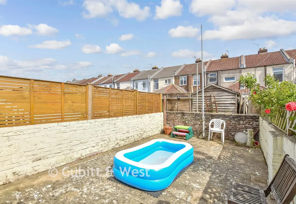 Rear Garden - Methuen Road, Portsmouth, Hampshire - Wards of Kent
