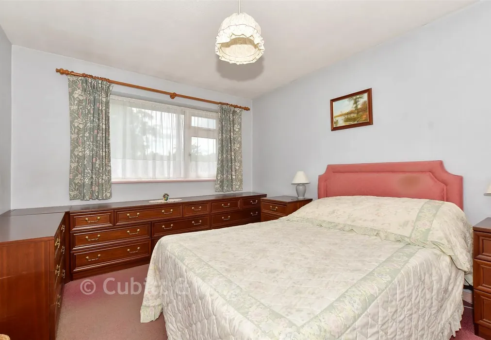 Bedroom 1 - St. Leonard's Road, Horsham, West Sussex - Wards of Kent