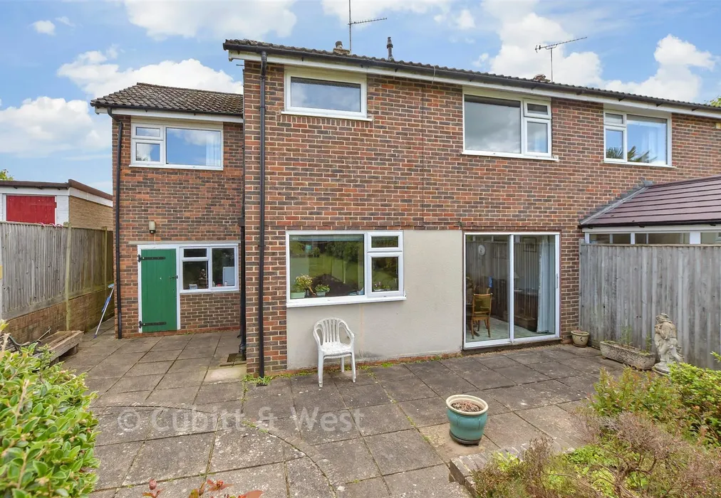 Rear Elevation - St. Leonard's Road, Horsham, West Sussex - Wards of Kent