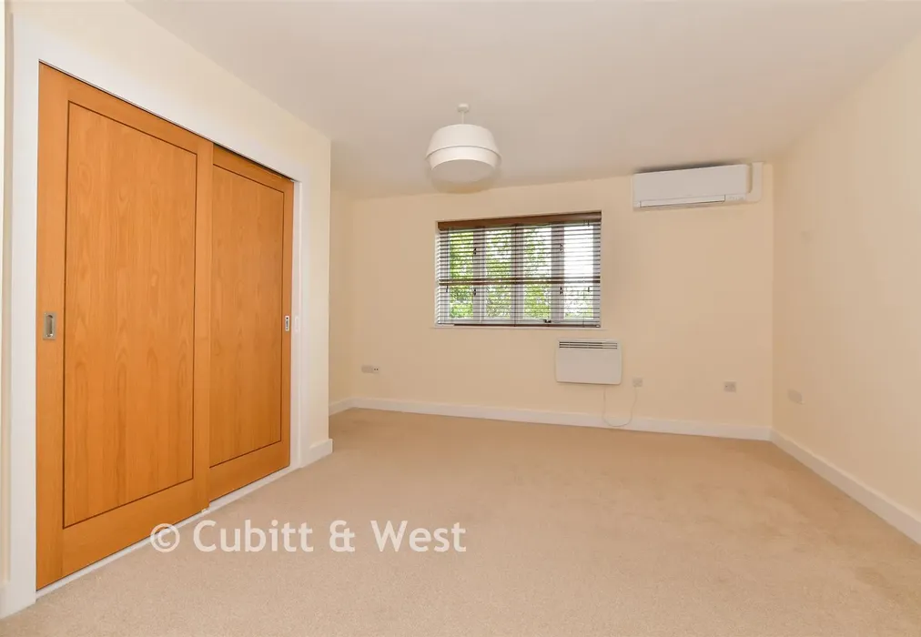 Bedroom 3 - Henfield Road, Cowfold, Horsham, West Sussex - Wards of Kent