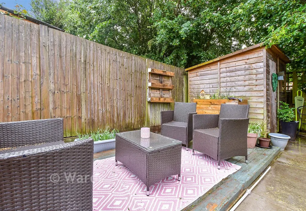 Patio / Decking - Cruttenden Close, Tenterden, Kent - Wards of Kent