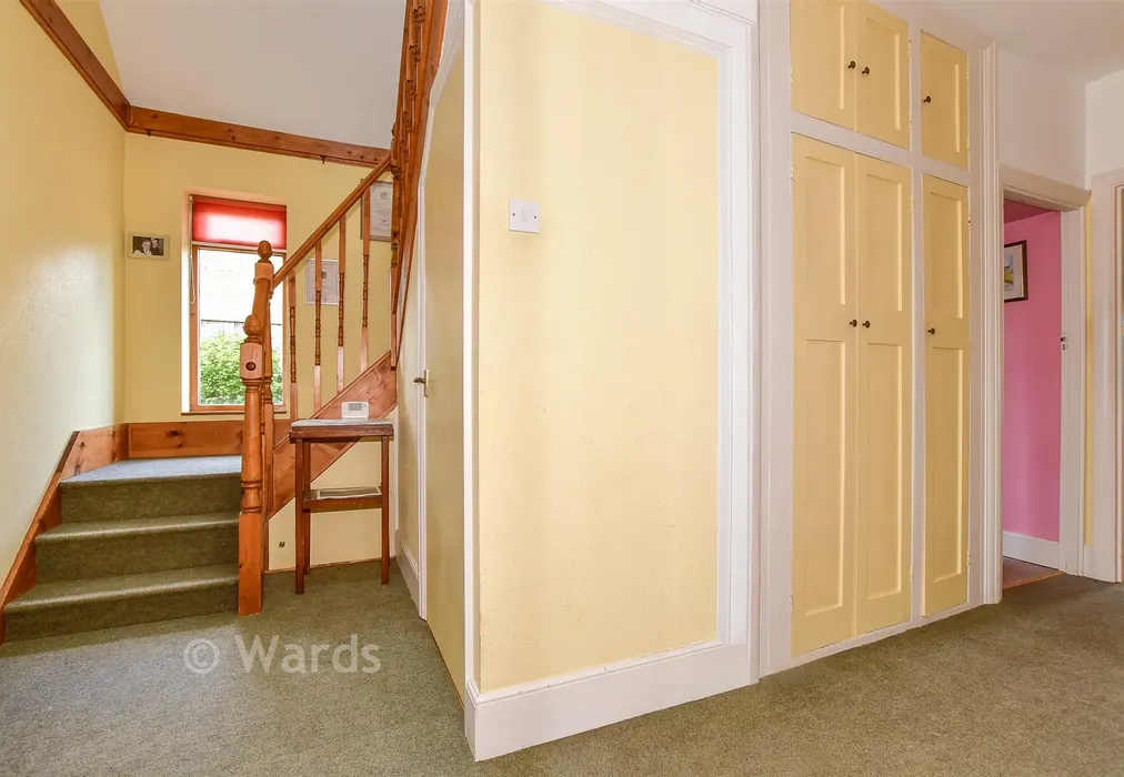 Entrance Hall - Lancaster Gardens, Herne Bay, Kent - Wards of Kent