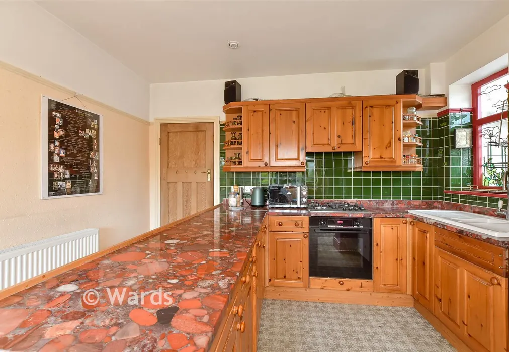 Kitchen - Lancaster Gardens, Herne Bay, Kent - Wards of Kent