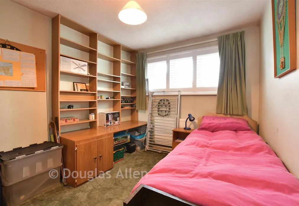 Bedroom 2 - Nelson Street, London - Wards of Kent