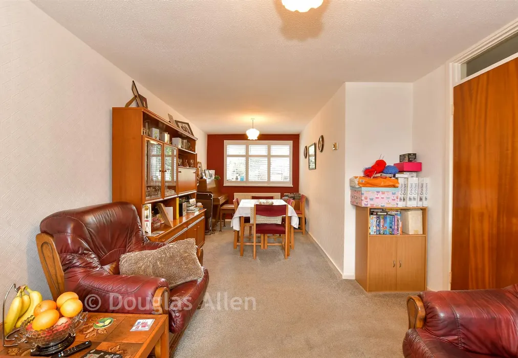 Lounge/Dining Room - Nelson Street, London - Wards of Kent