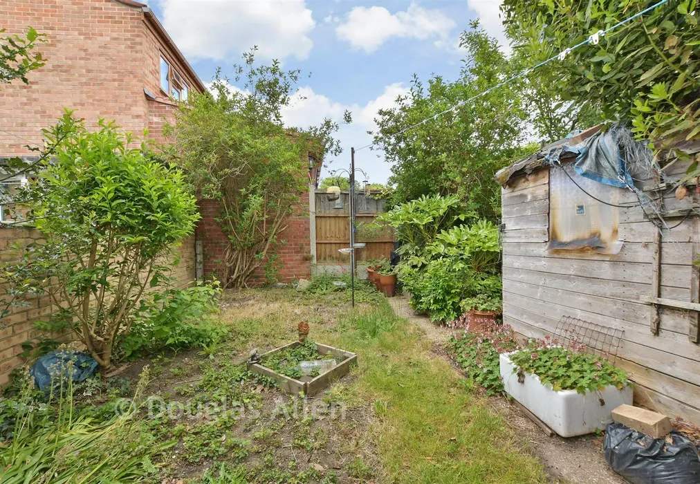 Rear Garden - Nelson Street, London - Wards of Kent