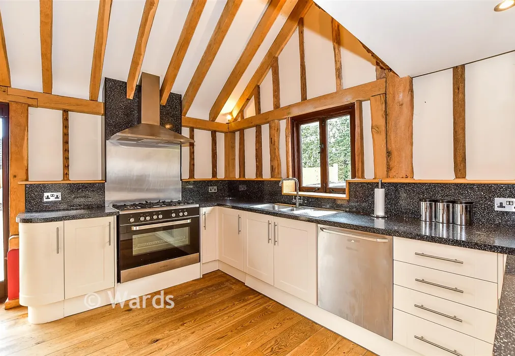 Kitchen/ Dining Room - Green Lane, Paddock Wood, Tonbridge, Kent - Wards of Kent