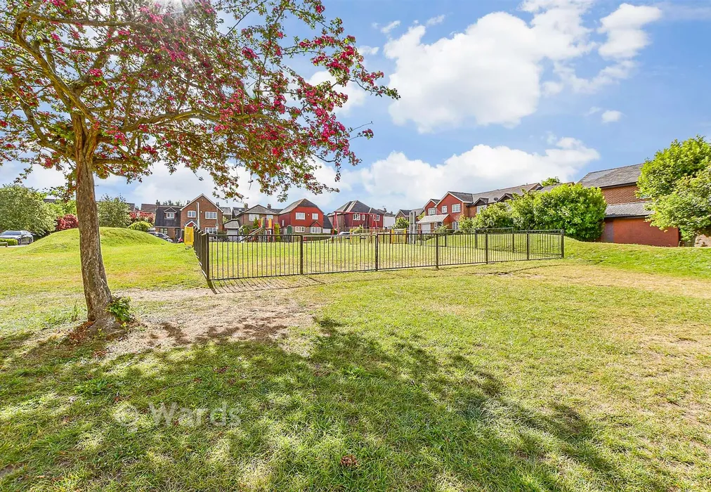Surrounding Area - Douglas Road, Tonbridge, Kent - Wards of Kent