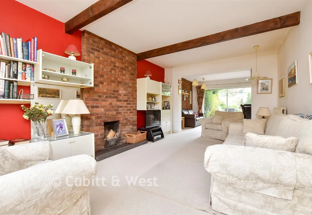 Lounge - Beacon Way, Banstead, Surrey - Wards of Kent