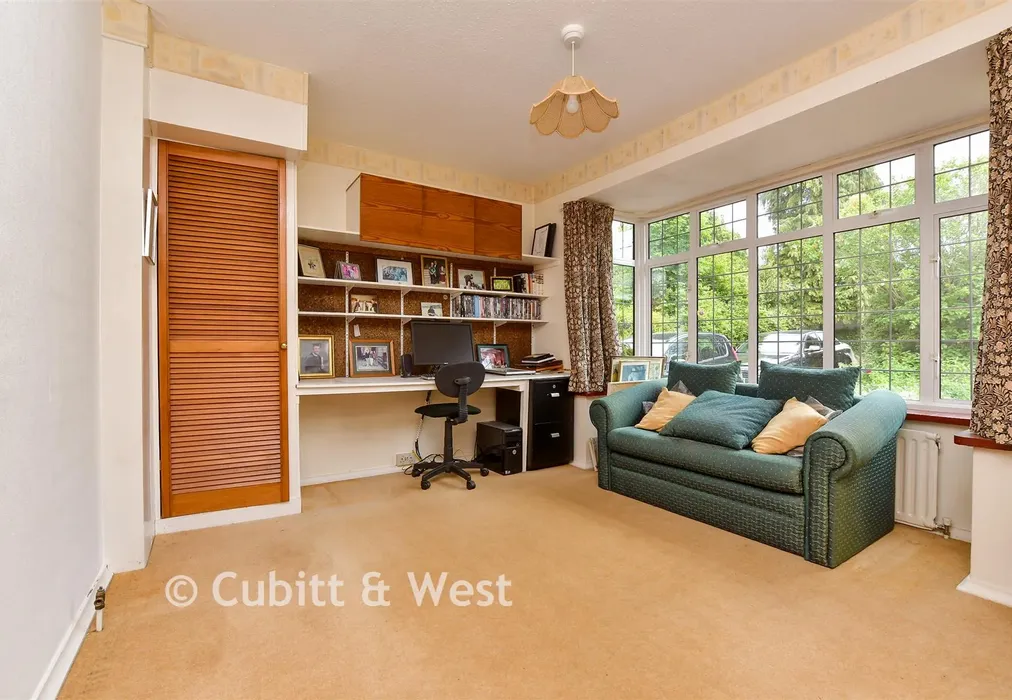 Study - Beacon Way, Banstead, Surrey - Wards of Kent