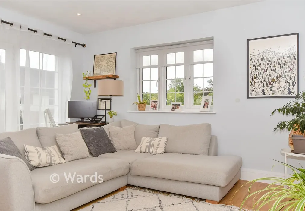 Internal Lifestyle Photograph - Bishop Close, High Halden, Ashford, Kent - Wards of Kent