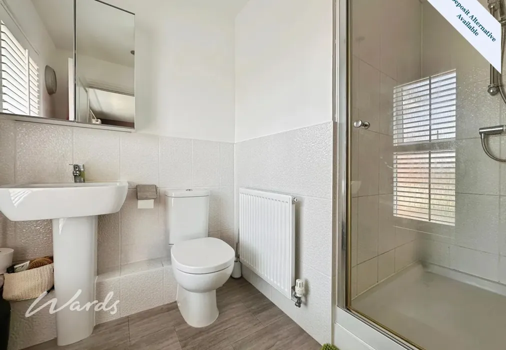 En Suite 1 - Langley Way West Maling ME19 - Wards of Kent