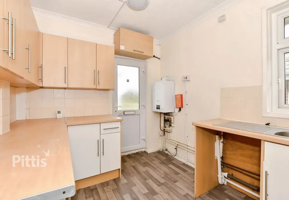  - Newport Road Sandown PO36 - Wards of Kent