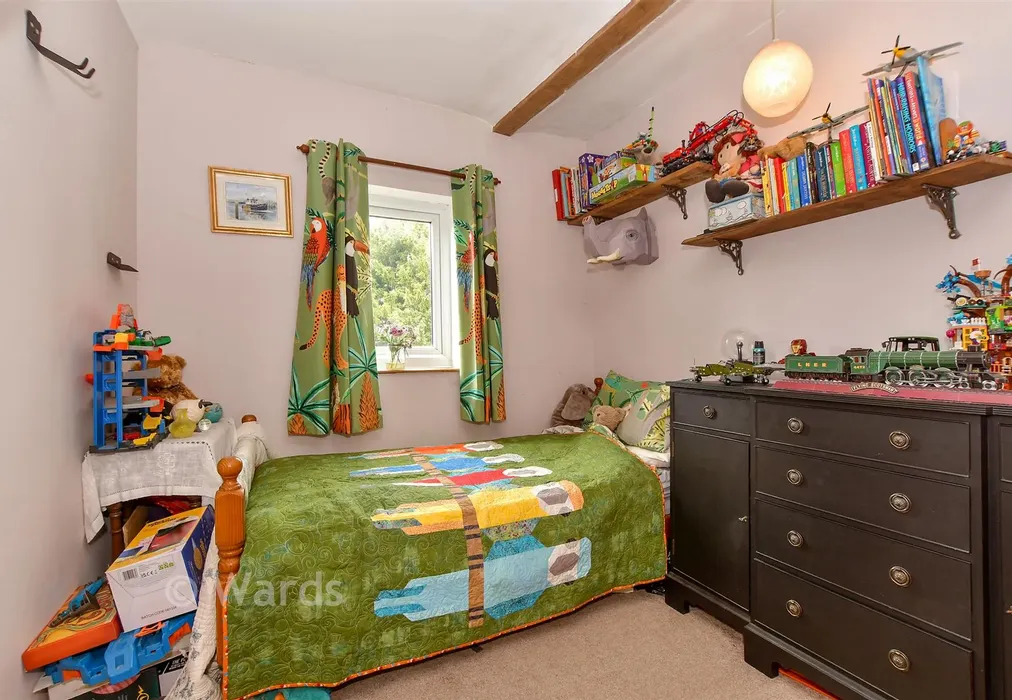 Bedroom 2 - North Street, Biddenden, Ashford, Kent - Wards of Kent