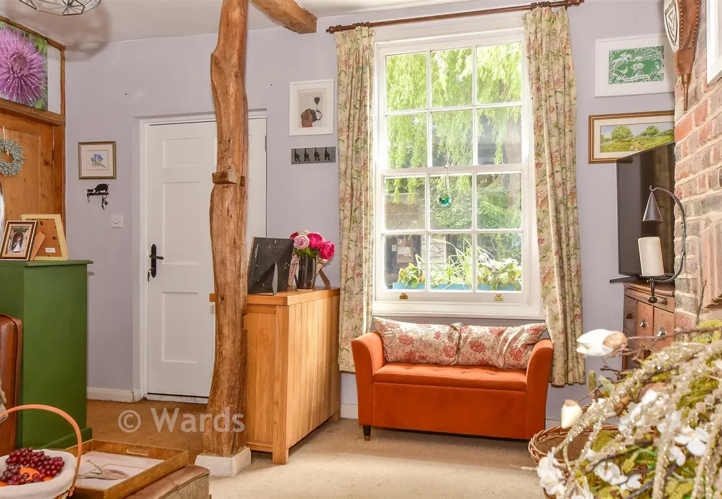 Internal Lifestyle Photograph - North Street, Biddenden, Ashford, Kent - Wards of Kent