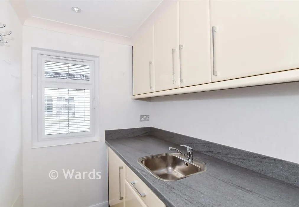 Utility Room - Castle Drive, Harrietsham, Maidstone, Kent - Wards of Kent