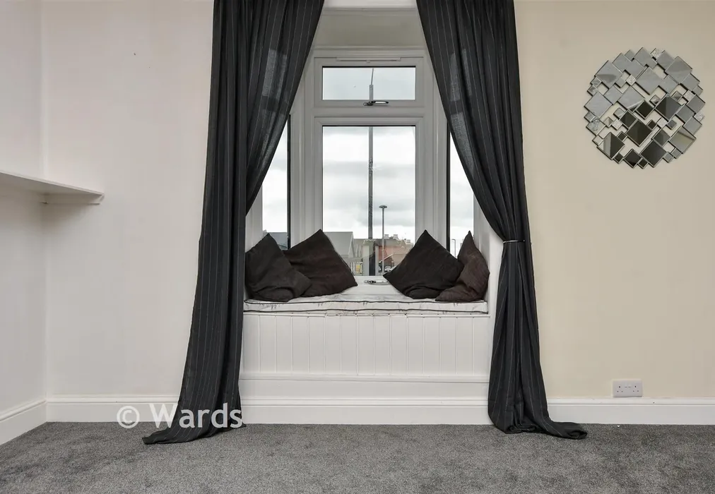Internal Feature - Northdown Road, Cliftonville, Margate, Kent - Wards of Kent