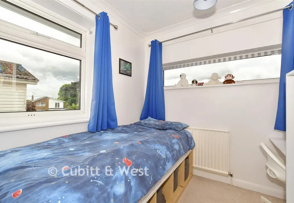 Bedroom 3 - Brushwood Road, Horsham, West Sussex - Wards of Kent
