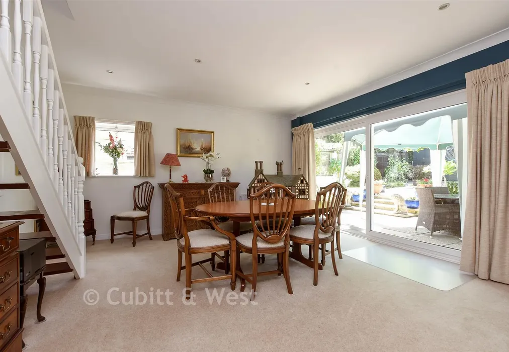 Lounge/Diner - Ashurst Drive, Tadworth, Surrey - Wards of Kent