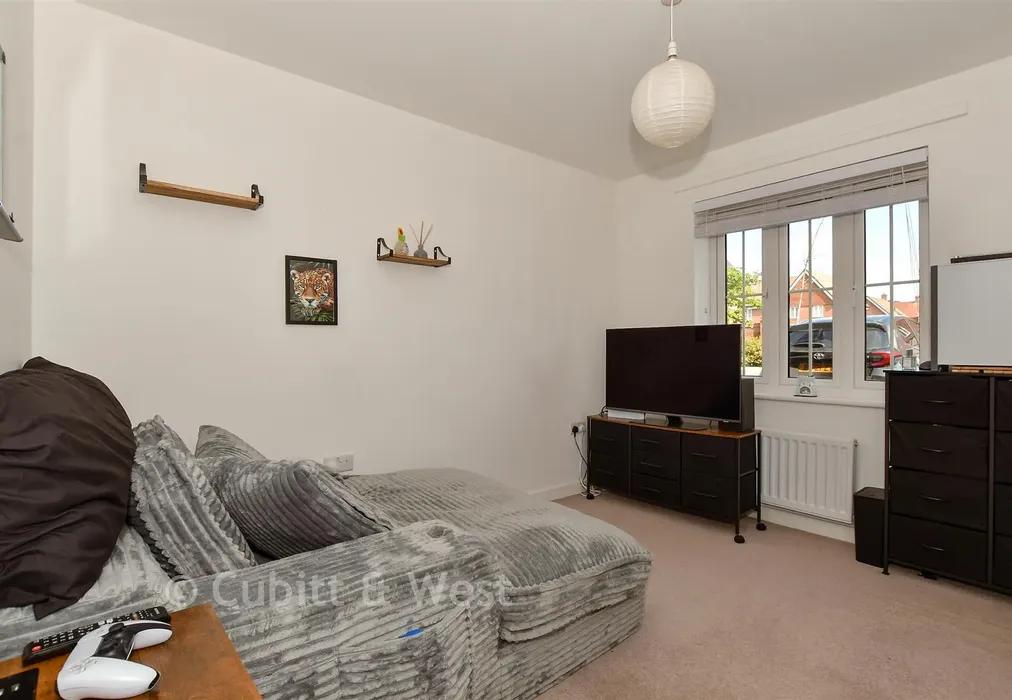 Bedroom 2 - New Bridge Road, Cranleigh, Surrey - Wards of Kent