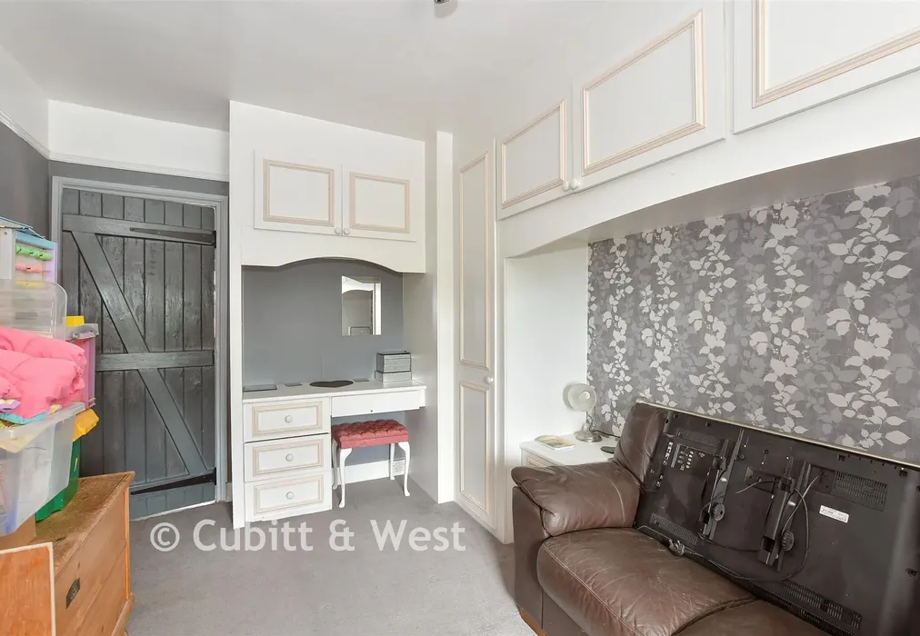 Bedroom 3 - Rotherfield Lane, Mayfield, East Sussex - Wards of Kent