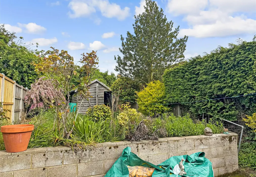 Rear Garden - Freemans Road, Minster, Ramsgate, Kent - Wards of Kent