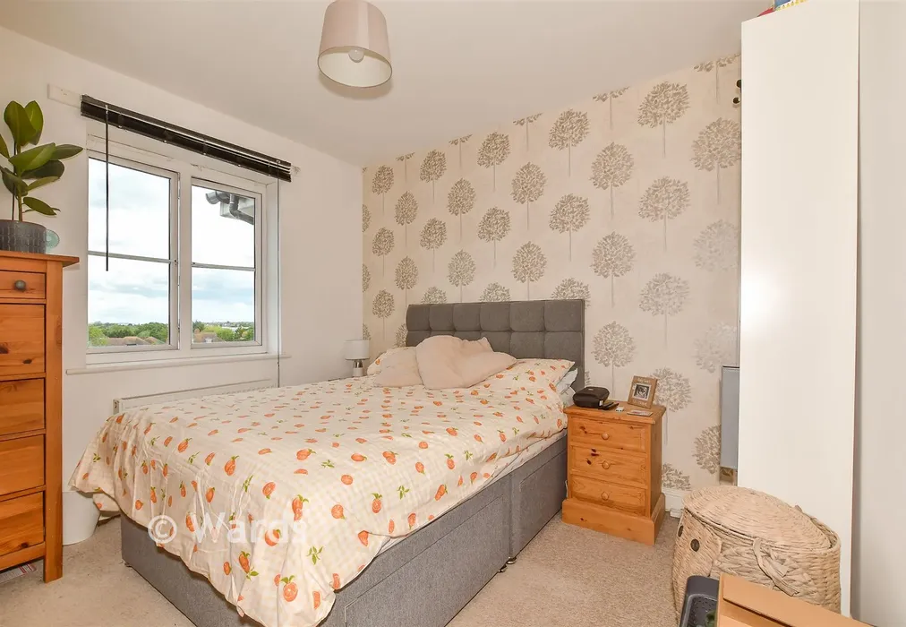 Bedroom 1 - Ryder Court, Herne Bay, Kent - Wards of Kent