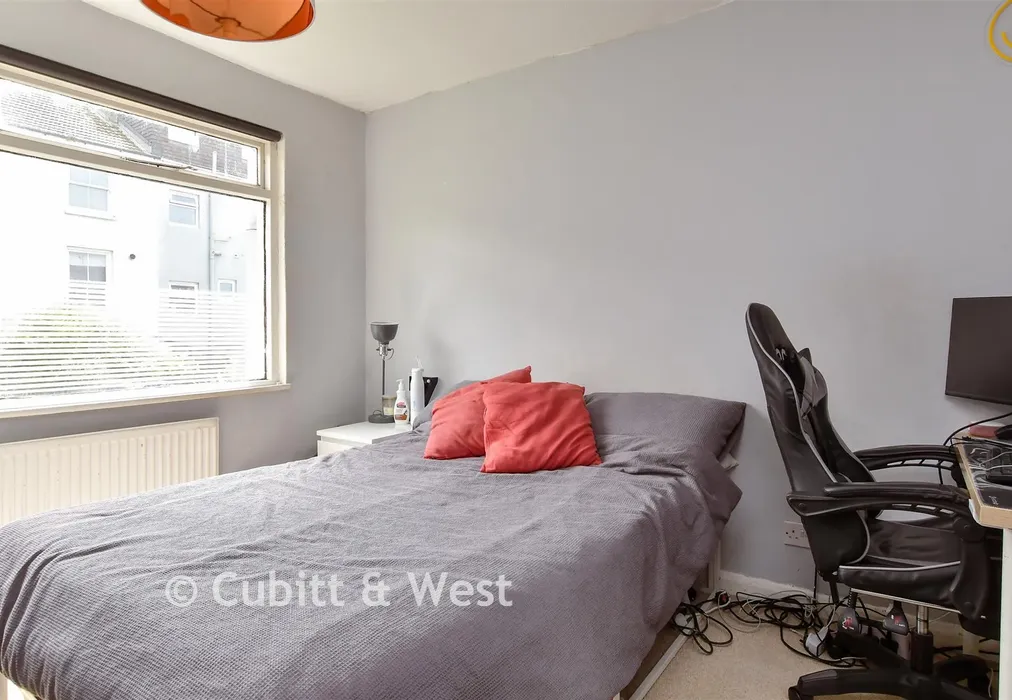 Bedroom 4 - Islingword Street, Brighton, East Sussex - Wards of Kent