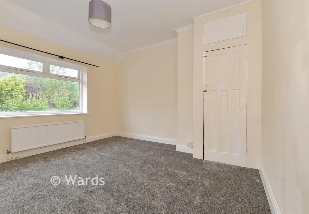 Bedroom 2 - Old Park Avenue, Canterbury, Kent - Wards of Kent
