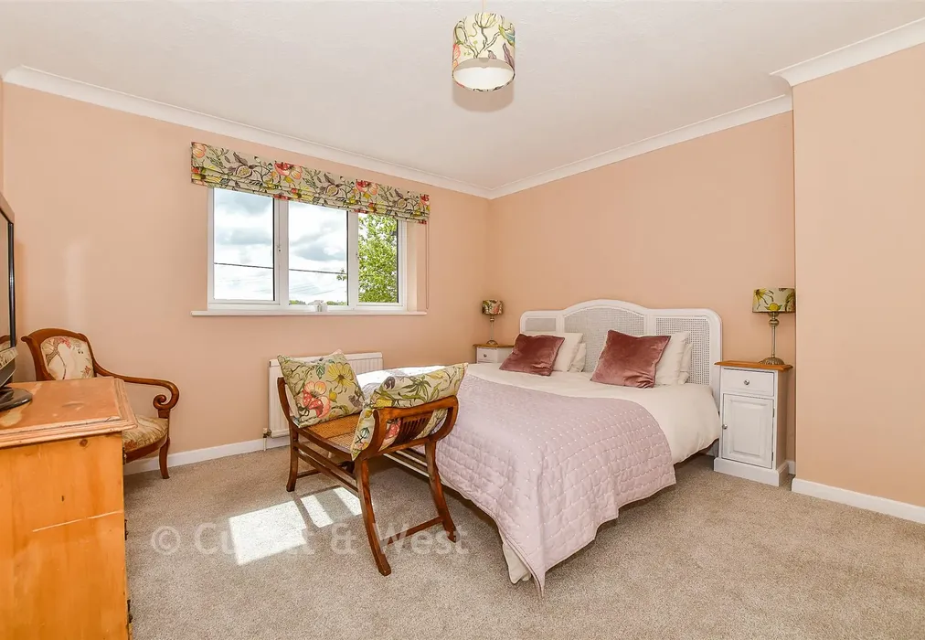 Bedroom 2 - The Street, Selmeston, East Sussex - Wards of Kent