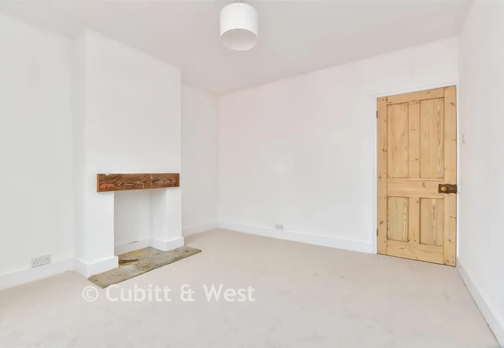 Living Room - Alpine Road, Redhill, Surrey - Wards of Kent