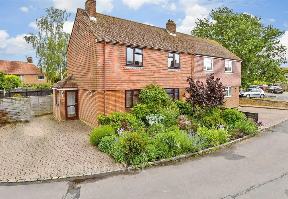Front - Weald View, Barcombe, Lewes, East Sussex - Wards of Kent