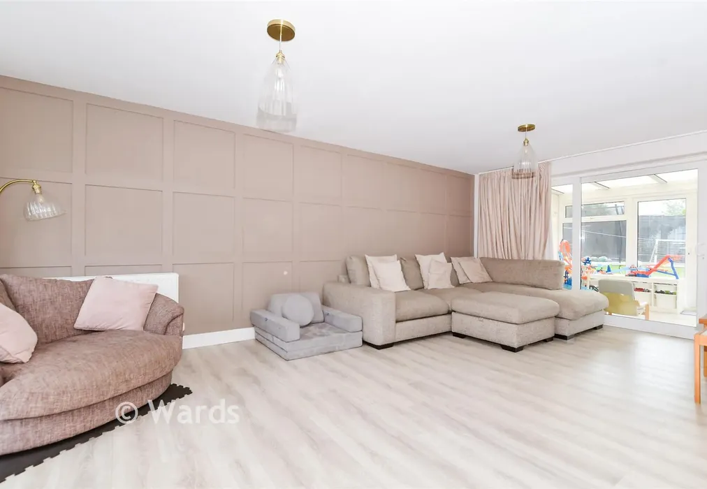 Lounge - Dane Court, Coxheath, Maidstone, Kent - Wards of Kent