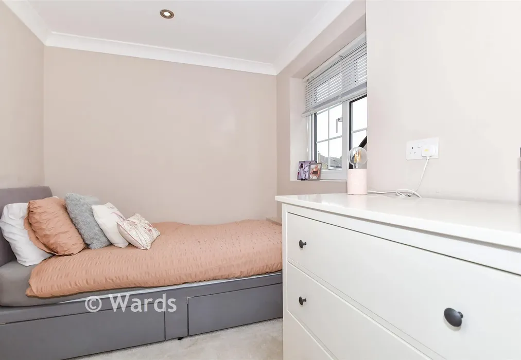 Guest Bedroom/Study - Dane Court, Coxheath, Maidstone, Kent - Wards of Kent