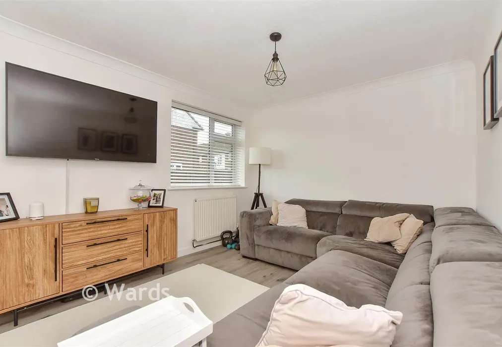 Lounge - Greenside, High Halden, Ashford, Kent - Wards of Kent
