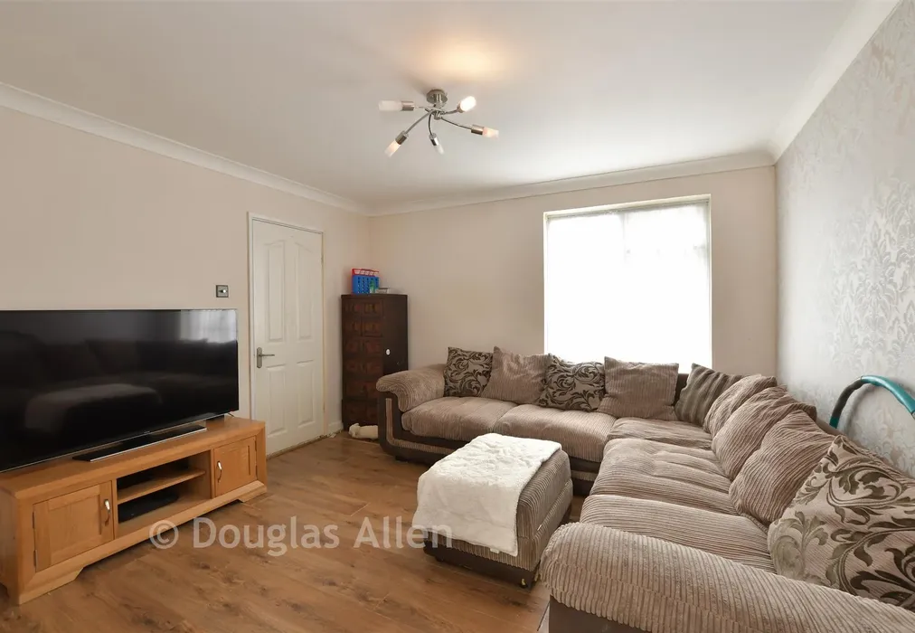 Lounge - Dordells, Basildon, Essex - Wards of Kent