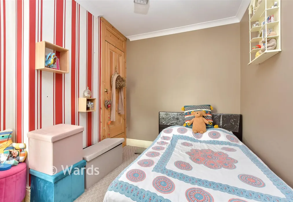 Bedroom 3 - Rainham Road, Chatham, Kent - Wards of Kent